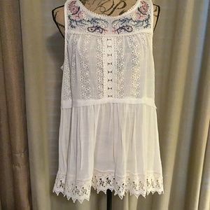 Embroidered tank top